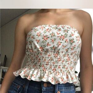 Pitaya Floral Smocked Sleeveless Crop Top Pink and White Floral size S